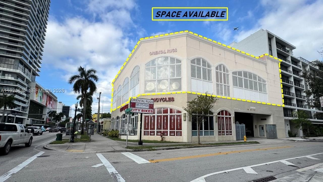 2801 BISCAYNE BLVD, Miami FL 33137 — 3
