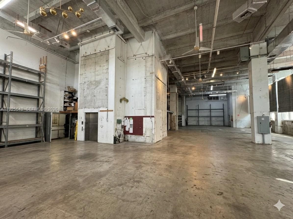 2801 BISCAYNE BLVD, Miami FL 33137 — 5