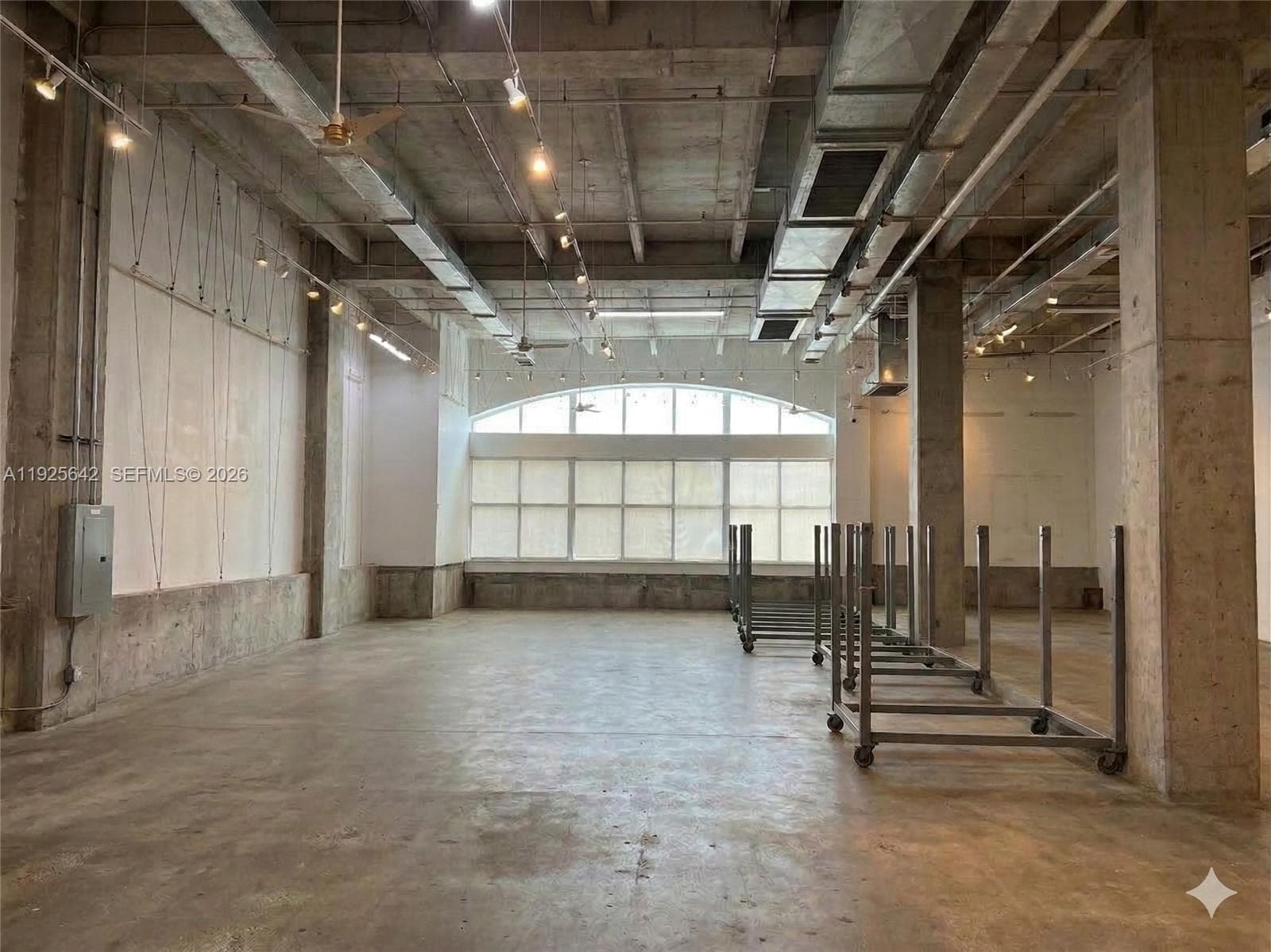 2801 BISCAYNE BLVD, Miami FL 33137 — 9