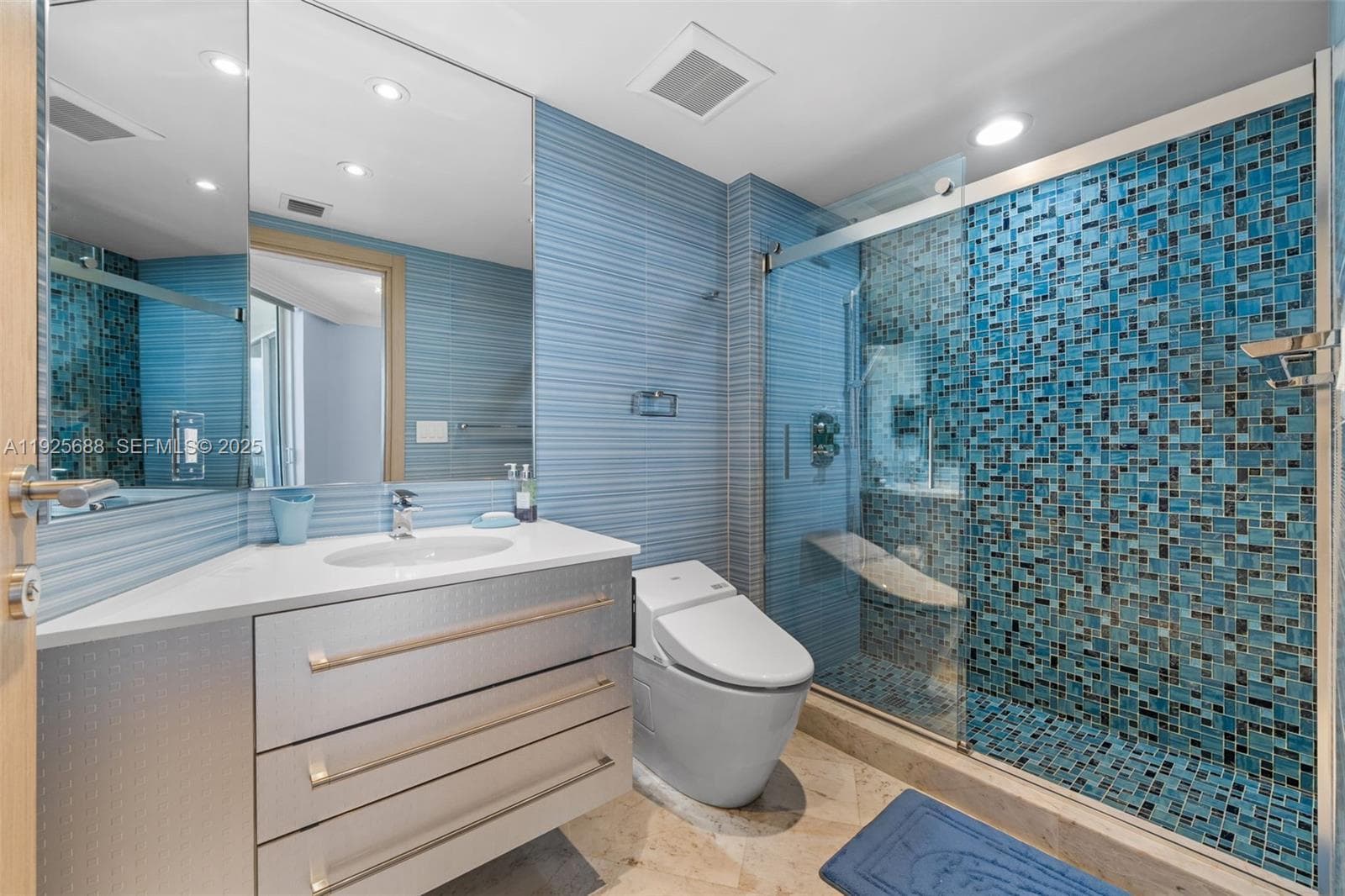 17201 Collins Ave # 3505, Sunny Isles Beach FL 33160 — 17