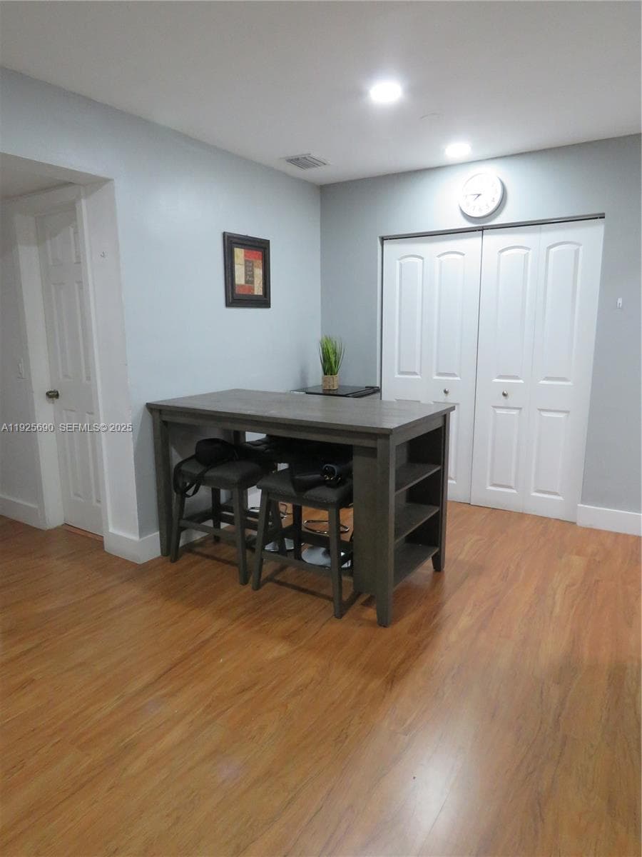 11840 NE 19th Dr # 26, North Miami FL 33181 — 4