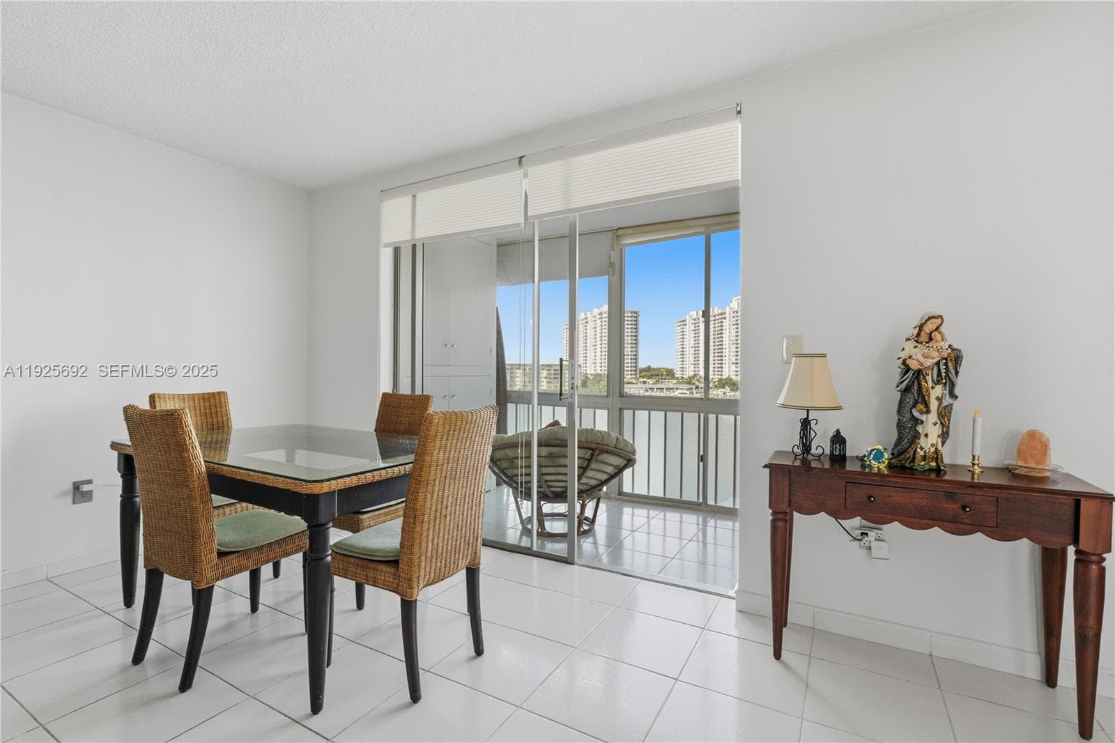 2999 POINT EAST DR # 502, Aventura FL 33160 — 3