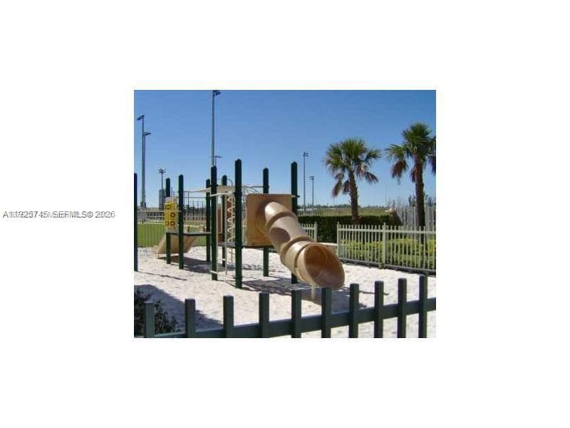 6015 NW 116th Pl # 468, Doral FL 33178 — 16