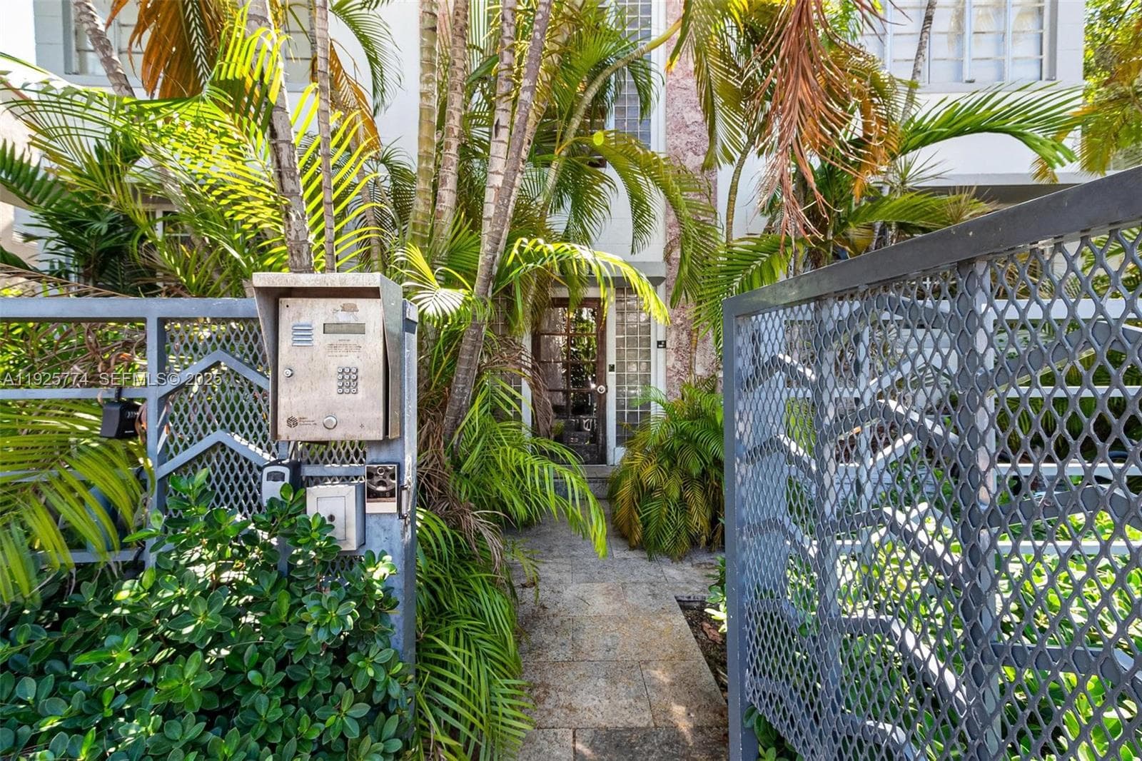 1611 Euclid Ave # 8, Miami Beach FL 33139 — 15
