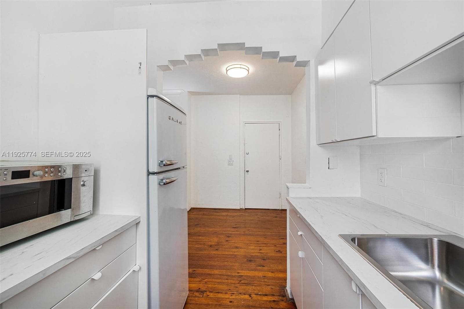 1611 Euclid Ave # 8, Miami Beach FL 33139 — 11