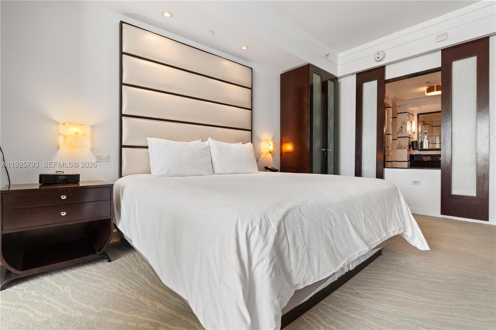 4391 Collins Ave # 1814, Miami Beach FL 33140 — 14
