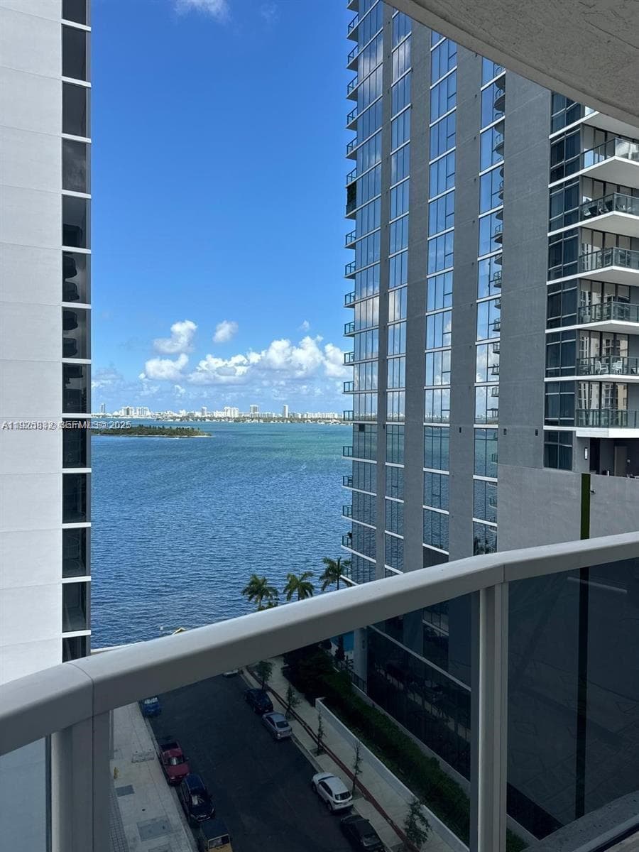 601 NE 23 ST # 1103, Miami FL 33137 — 2