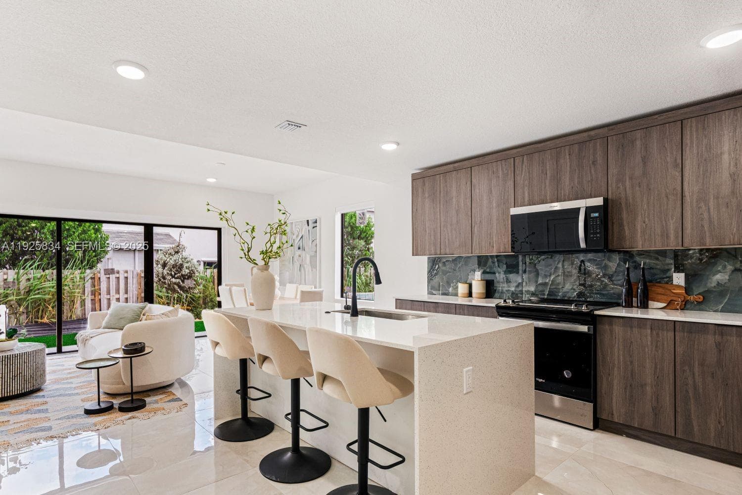 1306 NW 5 St, Florida City FL 33034 — 2