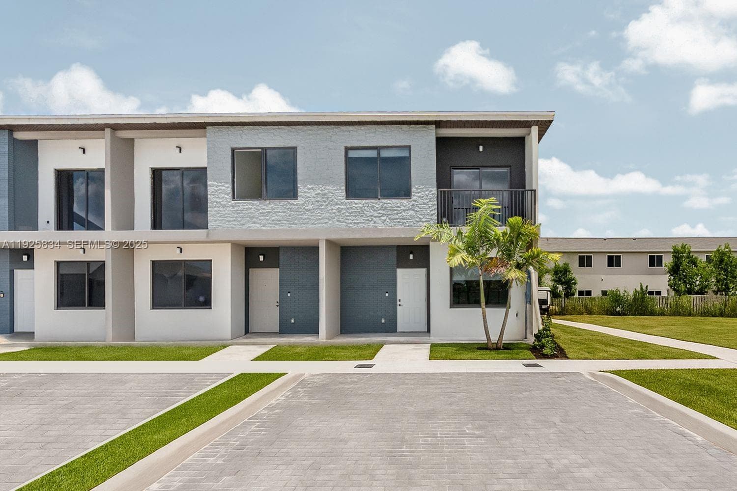 1306 NW 5 St, Florida City FL 33034 — 1