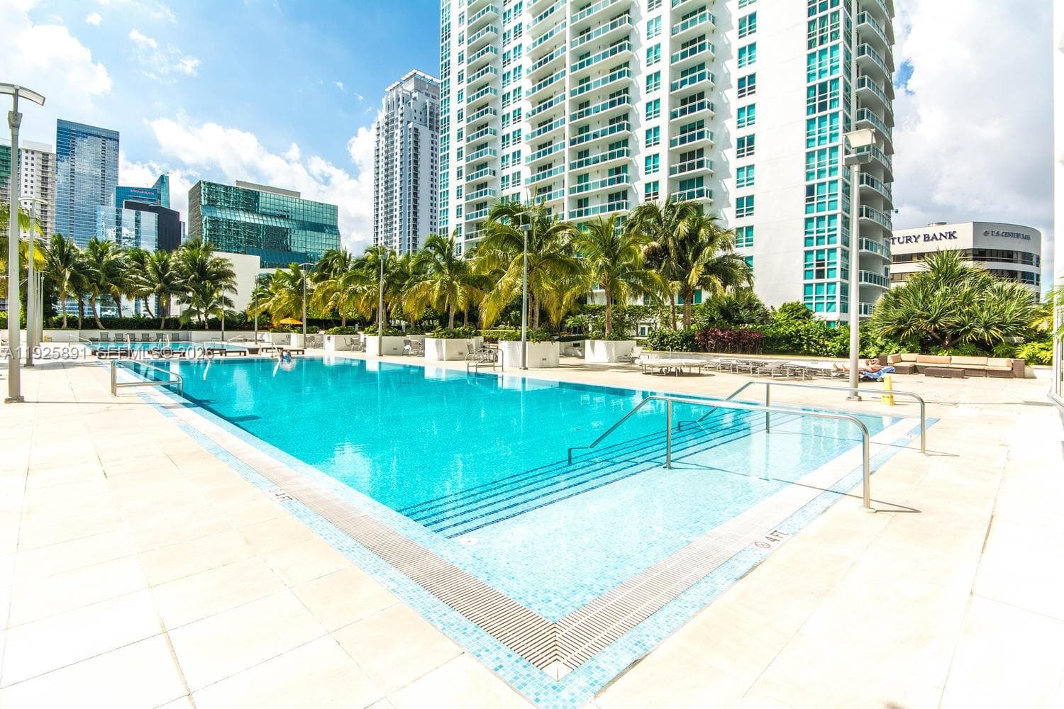 951 Brickell Ave # 1206, Miami FL 33131 — 10