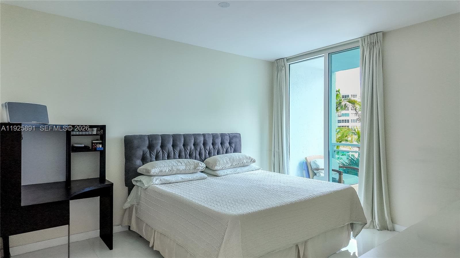 951 Brickell Ave # 1206, Miami FL 33131 — 8