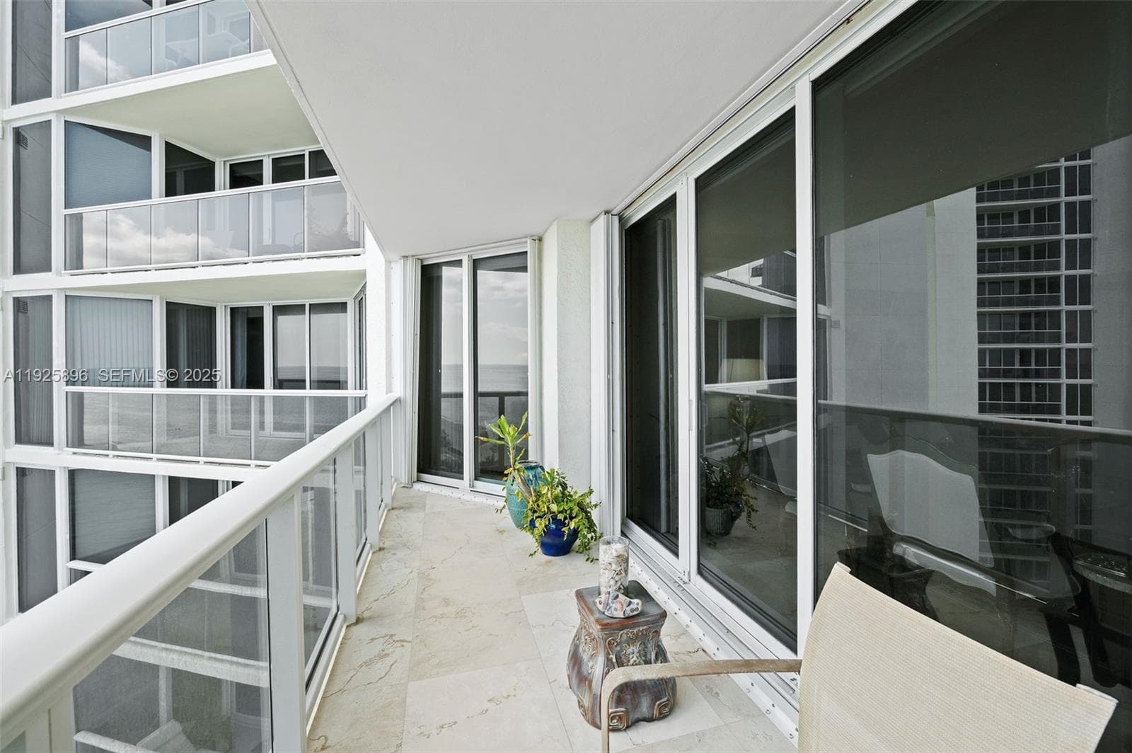 19333 E Collins Ave # 1402, Sunny Isles Beach FL 33160 — 30