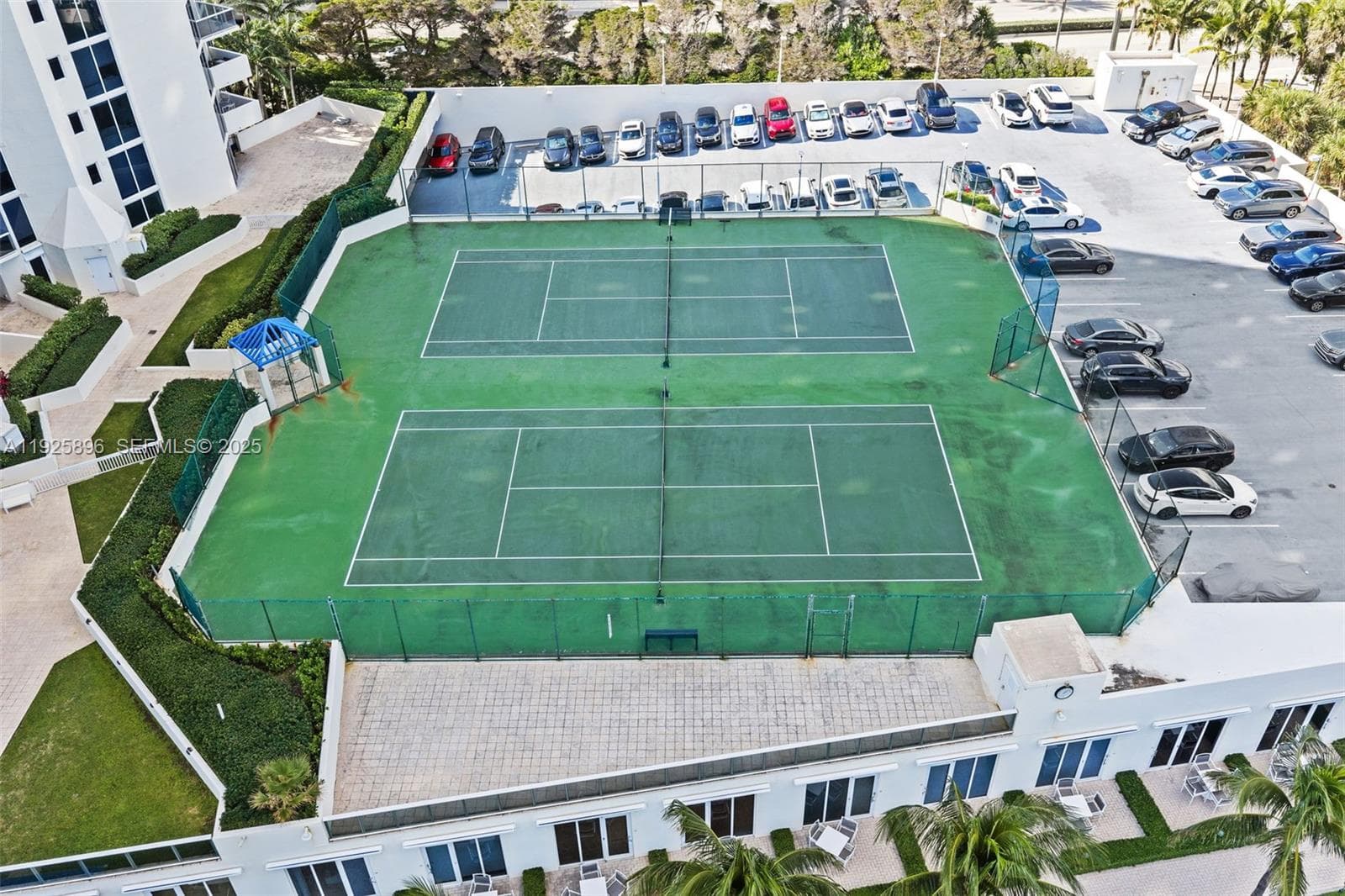 19333 E Collins Ave # 1402, Sunny Isles Beach FL 33160 — 37