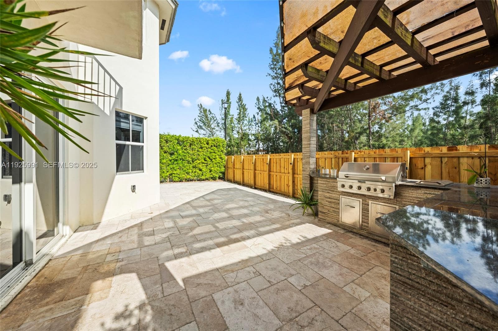 6933 NW 104th Ct, Doral FL 33178 — 16