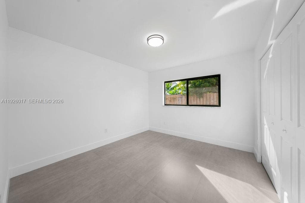 13338 SW 113th Pl, Miami FL 33176 — 11