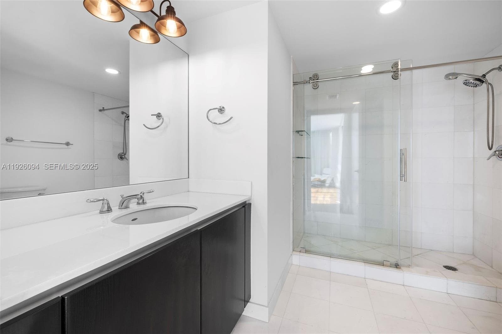 665 NE 25th St # 1801, Miami FL 33137 — 15