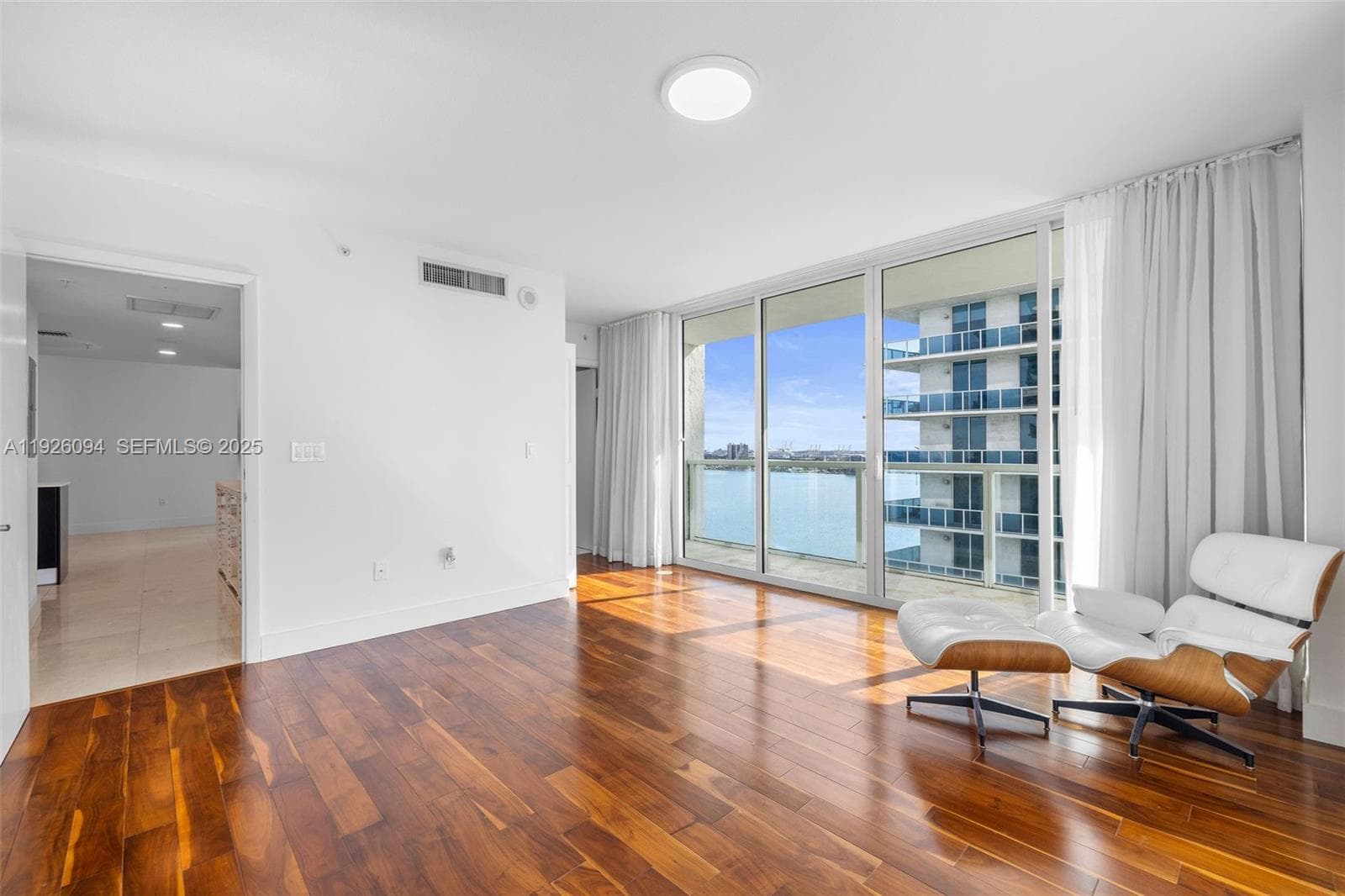 665 NE 25th St # 1801, Miami FL 33137 — 19
