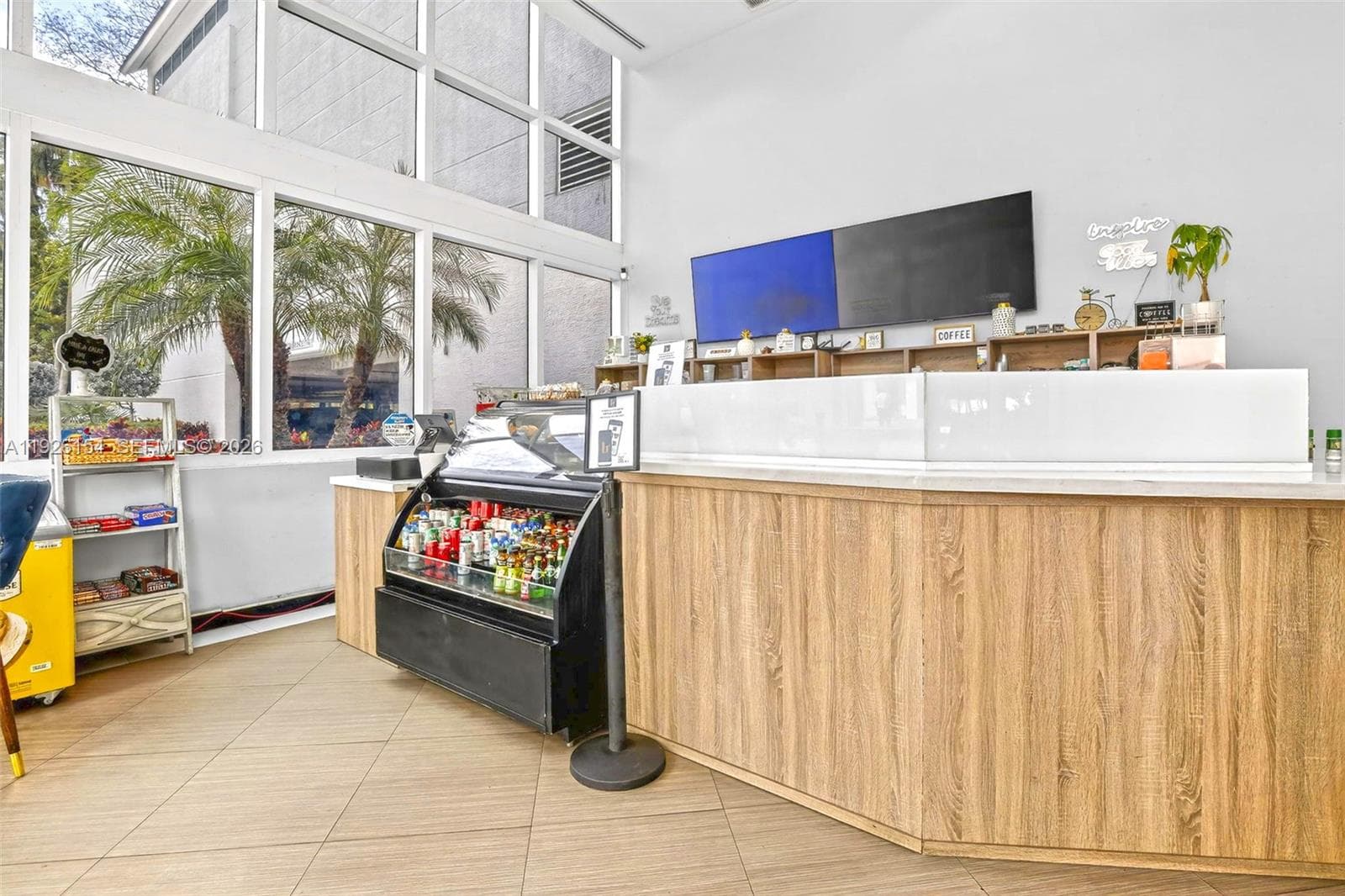 3301 NE 183 St # 906, Aventura FL 33160 — 38