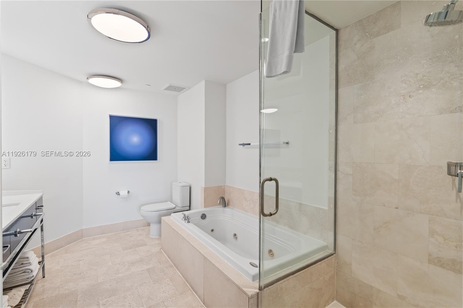 4401 Collins Ave # 2517, Miami Beach FL 33140 — 20