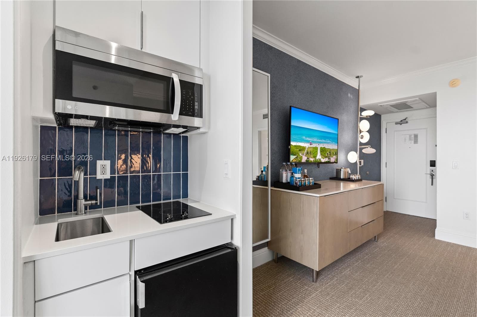 4401 Collins Ave # 2517, Miami Beach FL 33140 — 15