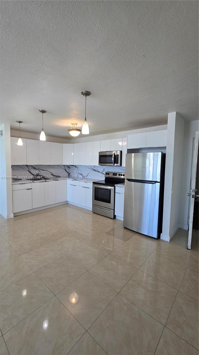 14830 Naranja Lakes Blvd, Homestead FL 33032 — 2