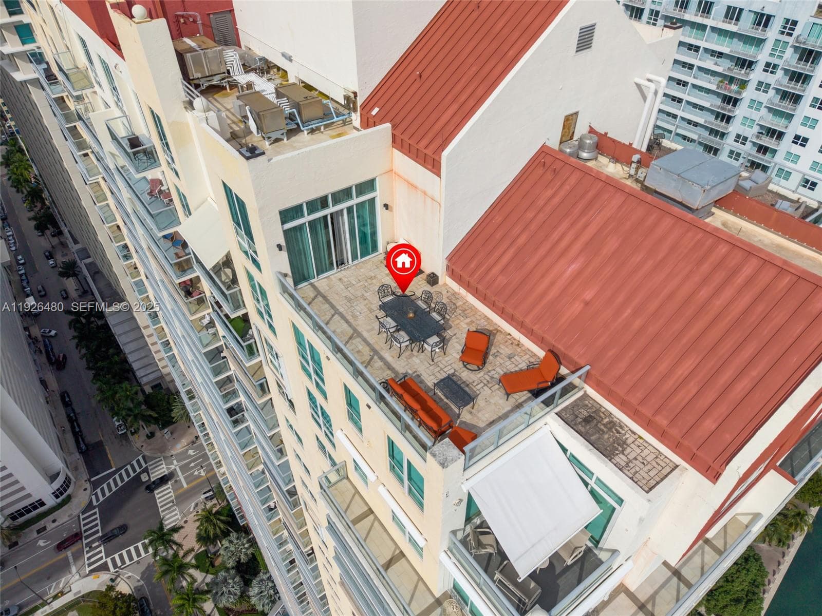 1155 Brickell Bay Dr, Miami FL 33131 — 47