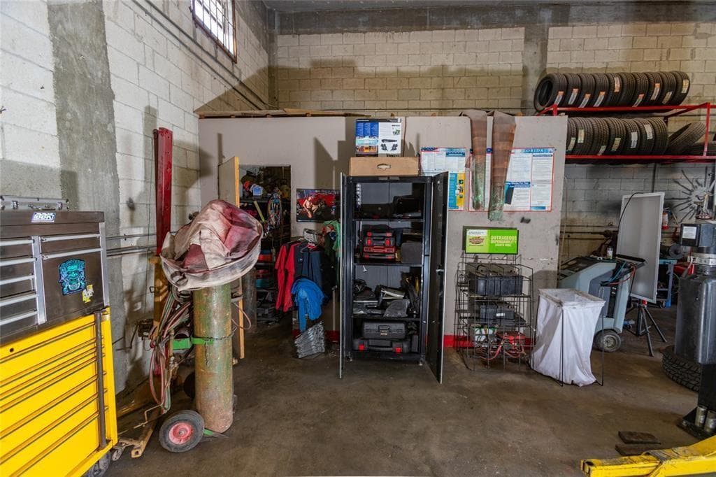 669 NW 26th Street, Miami FL 33127 — 23