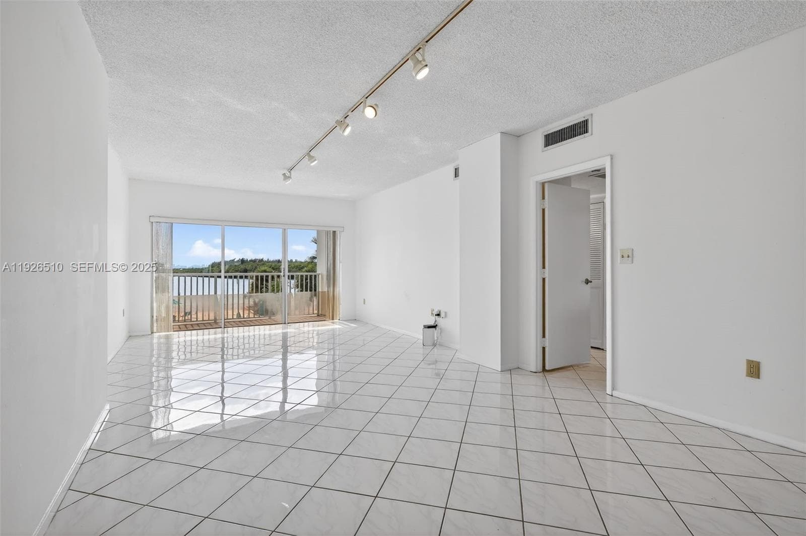 300 Bayview Dr # 202, Sunny Isles Beach FL 33160 — 6