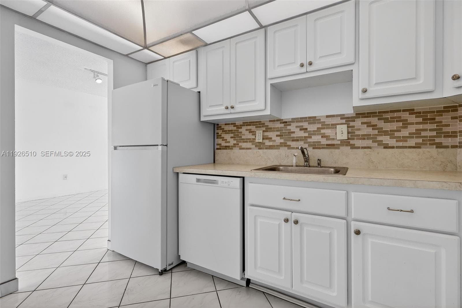 300 Bayview Dr # 202, Sunny Isles Beach FL 33160 — 9