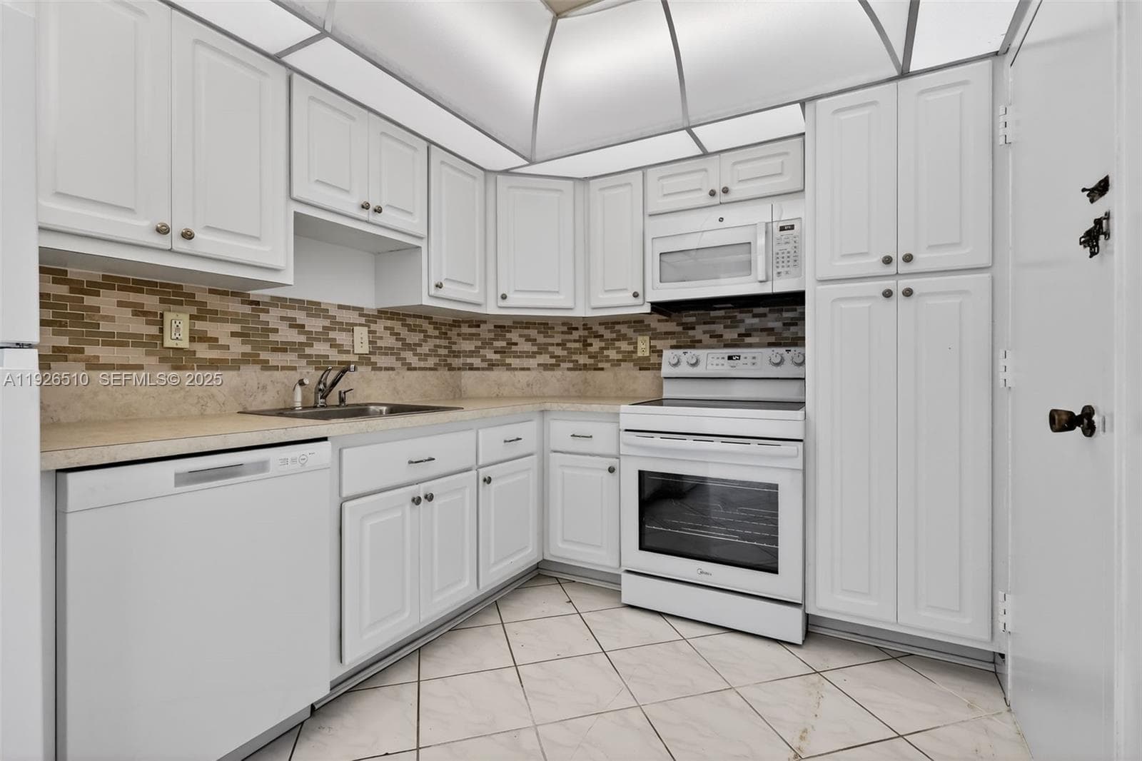 300 Bayview Dr # 202, Sunny Isles Beach FL 33160 — 8