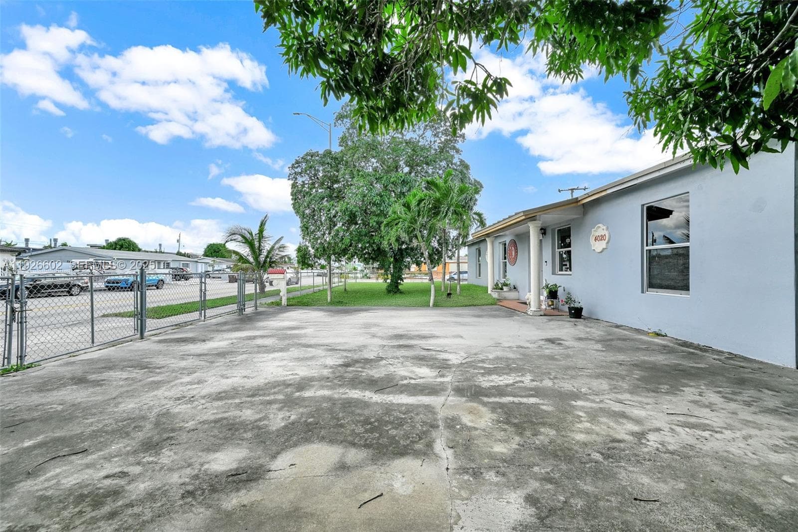 4020 E 10th Ave, Hialeah FL 33013 — 10