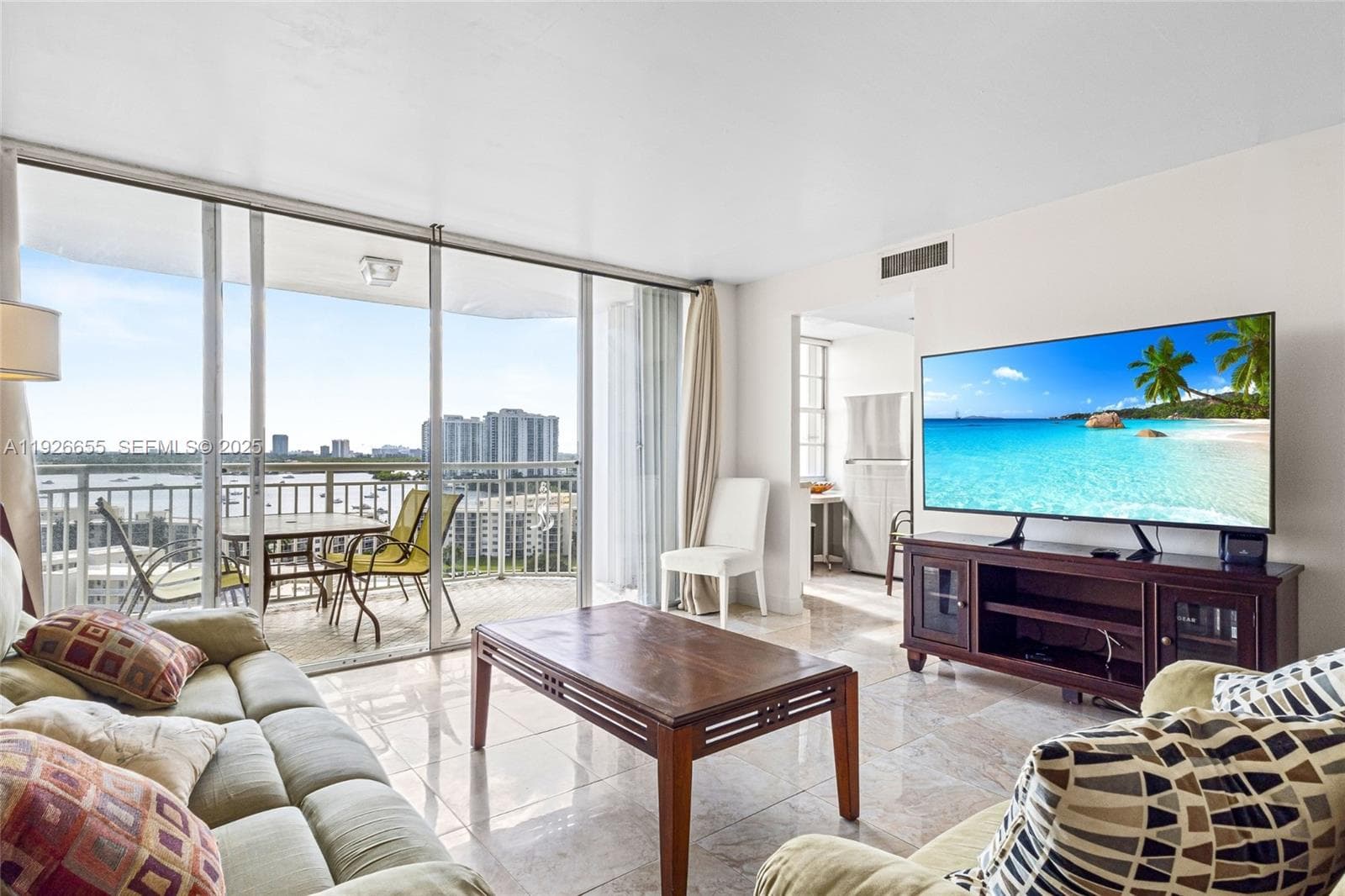 18011 Biscayne Blvd # 1501, Aventura FL 33160 — 13
