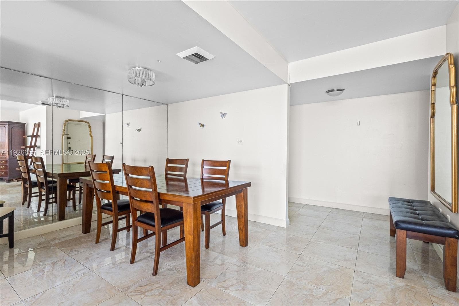18011 Biscayne Blvd # 1501, Aventura FL 33160 — 17