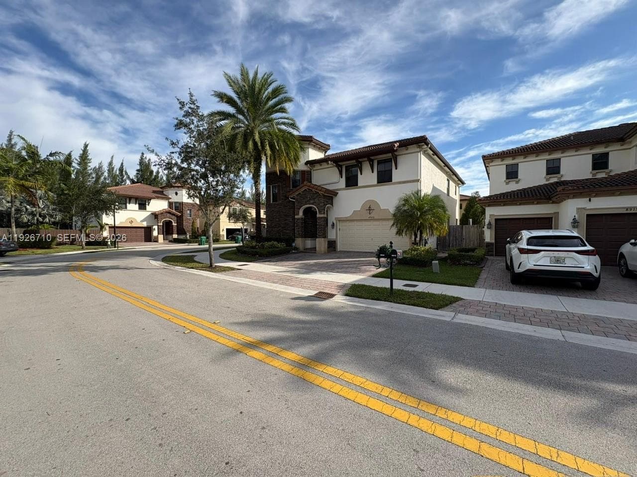 8925 NW 99th Ct, Doral FL 33178 — 3