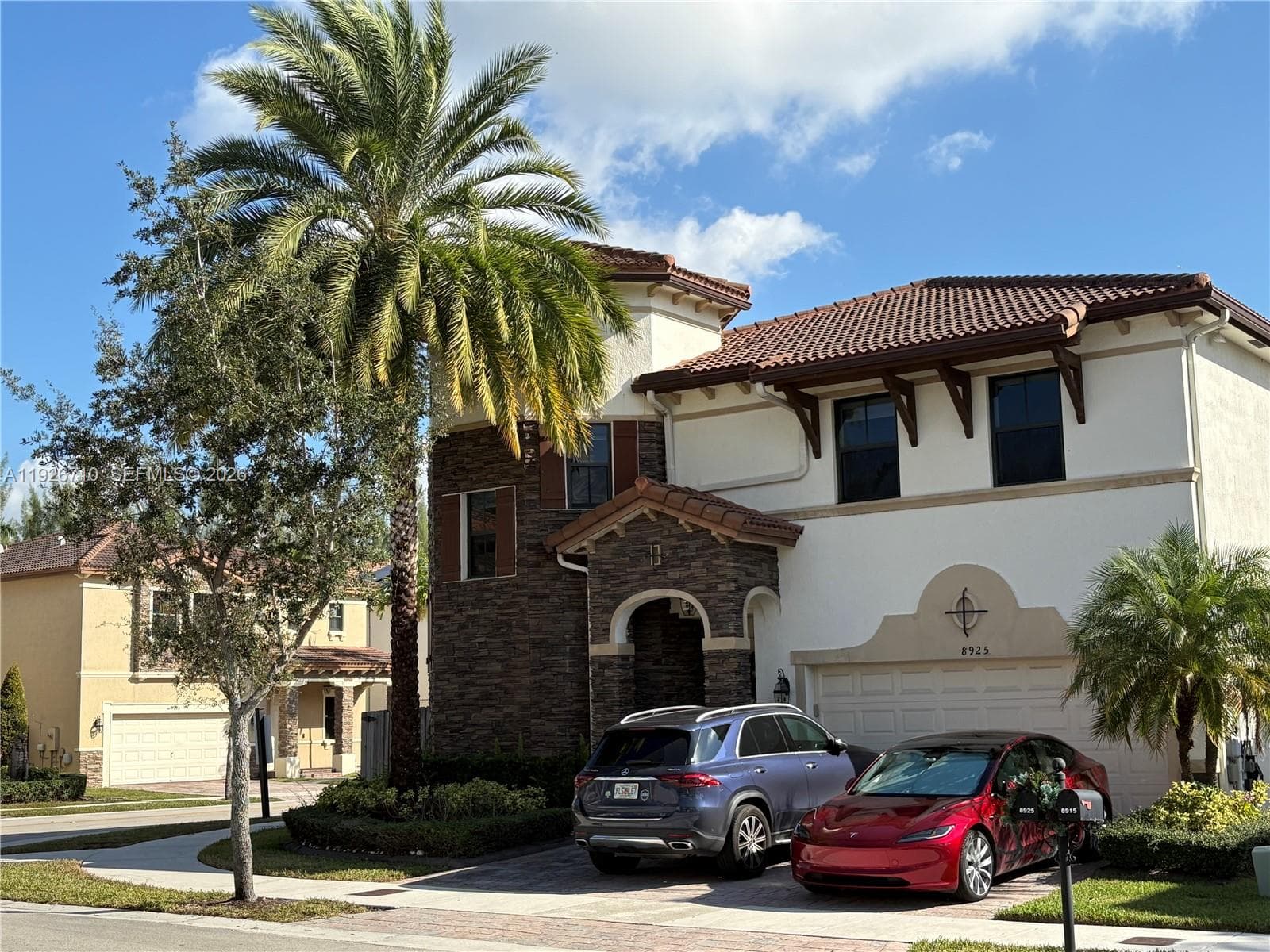 8925 NW 99th Ct, Doral FL 33178 — 1