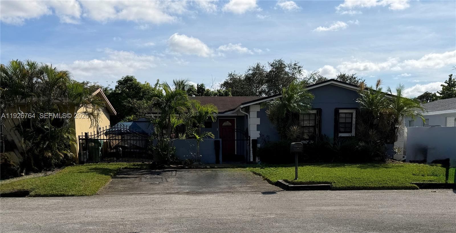 2926 NW 191st Ln, Miami Gardens FL 33056 — 1