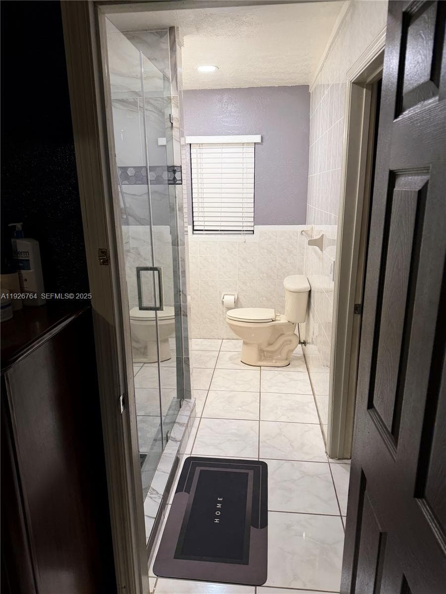 2926 NW 191st Ln, Miami Gardens FL 33056 — 35