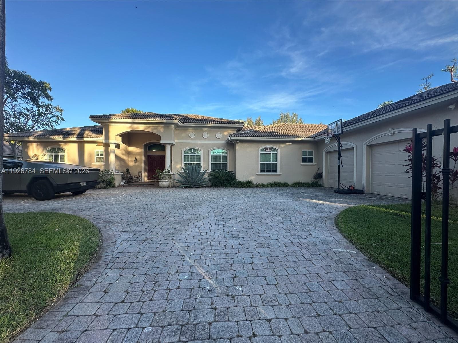 15335 SW 80th Ave, Palmetto Bay FL 33157 — 2