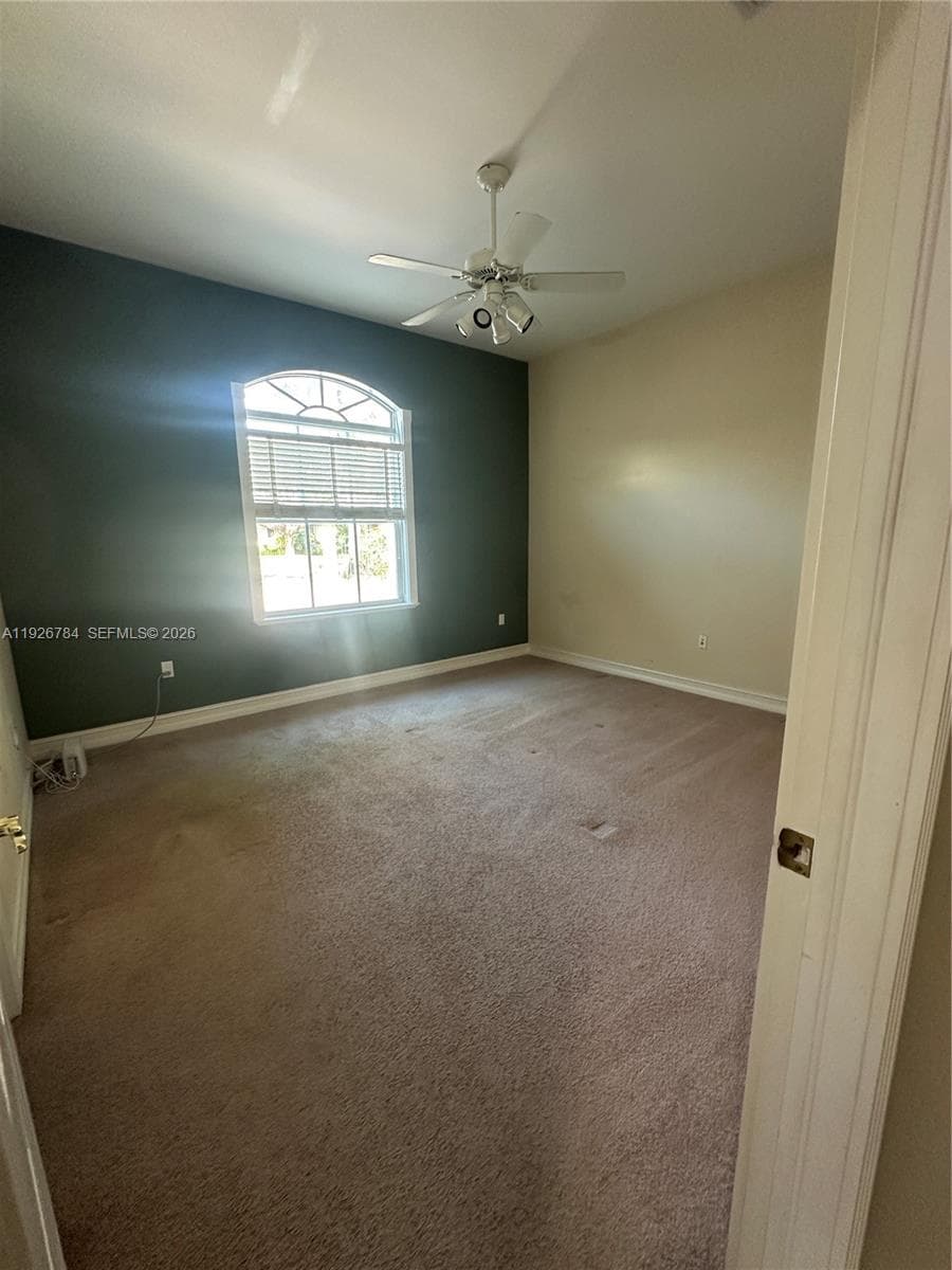 15335 SW 80th Ave, Palmetto Bay FL 33157 — 32