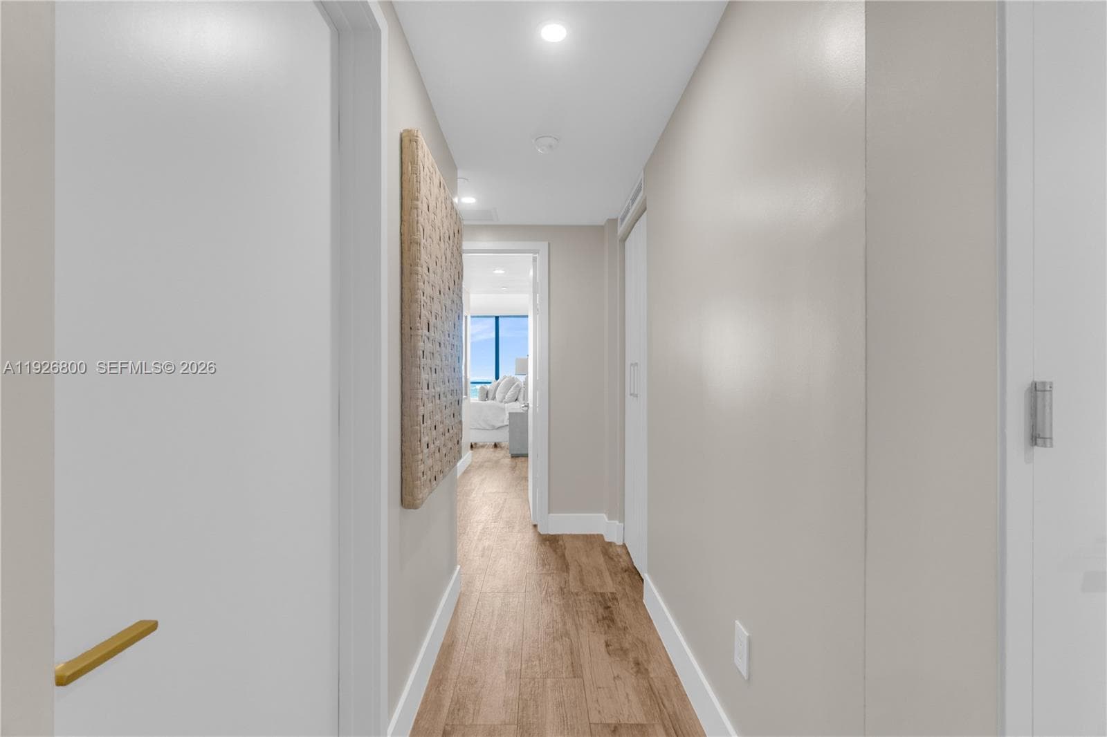 650 NE 32nd St # 2901, Miami FL 33137 — 22