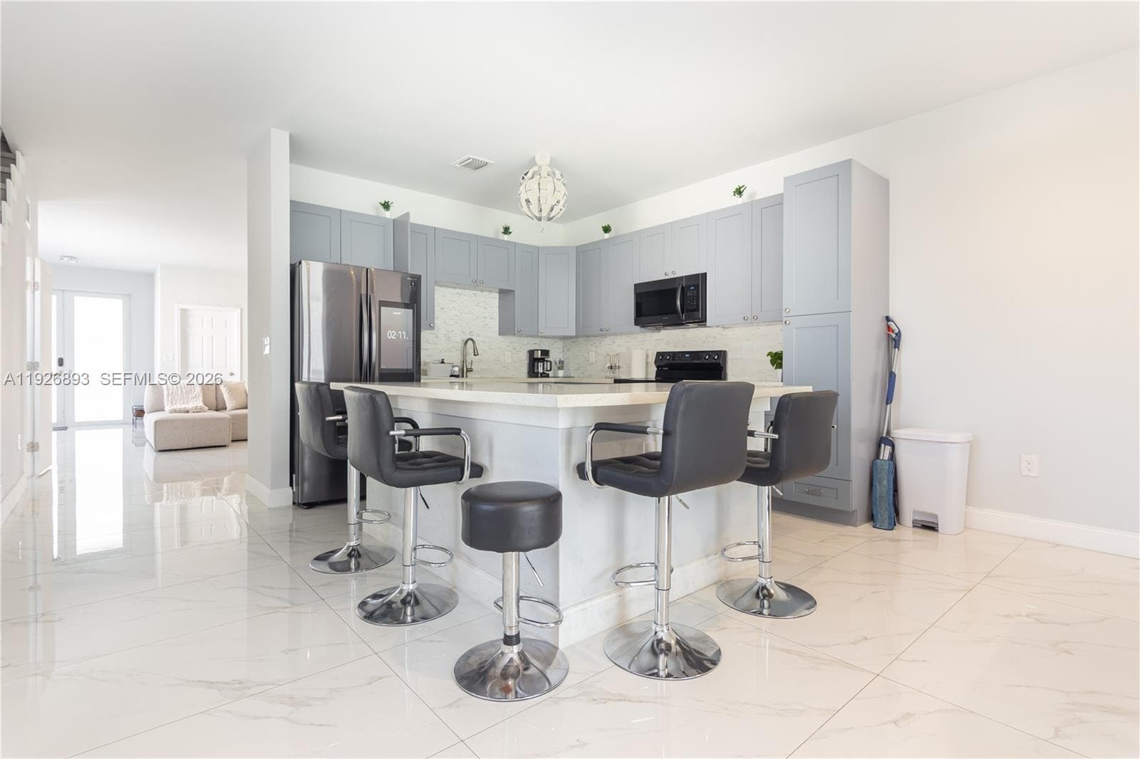 1968 NW 25th Ave, Miami FL 33125 — 11
