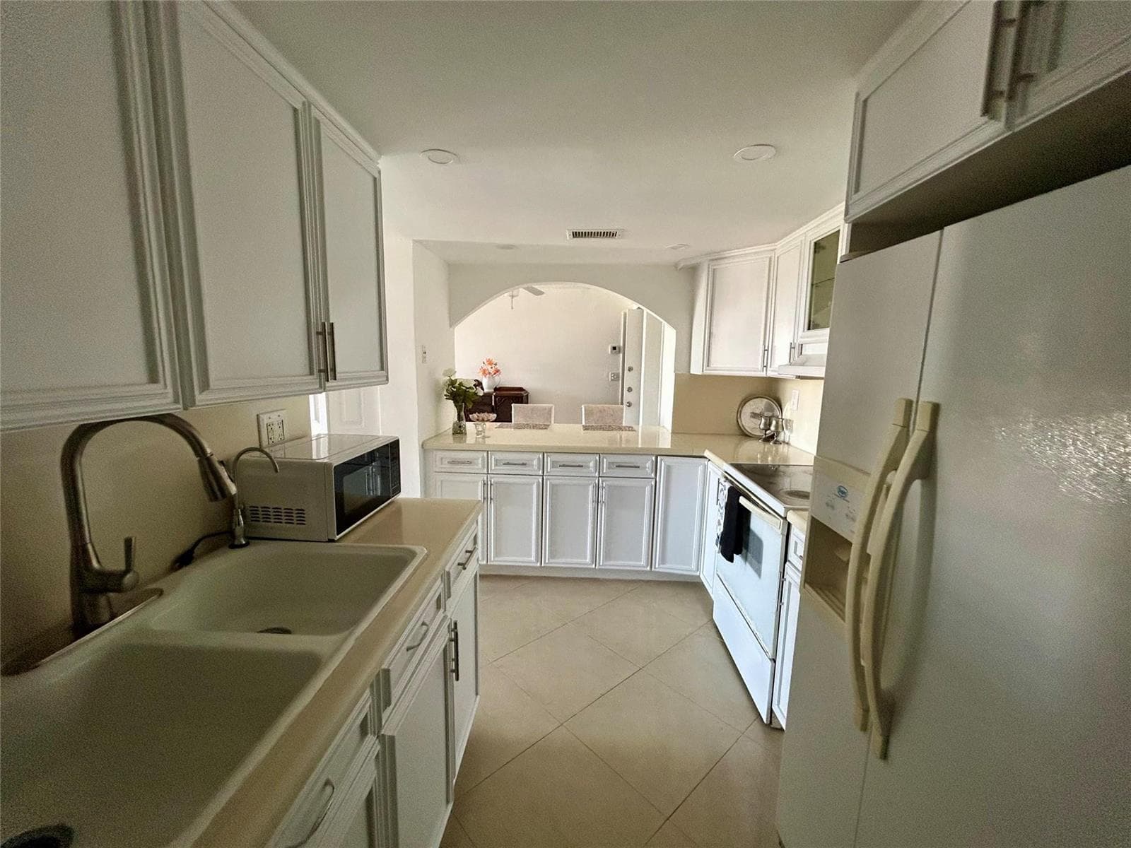 7040 Coral Way # 501, Miami FL 33155 — 17