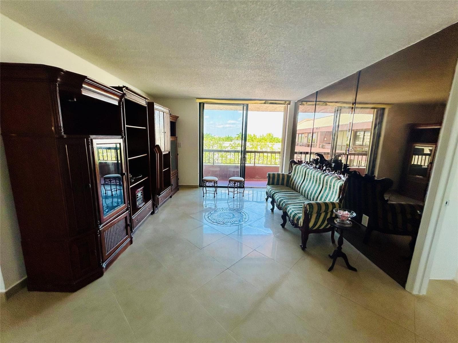 7040 Coral Way # 501, Miami FL 33155 — 3