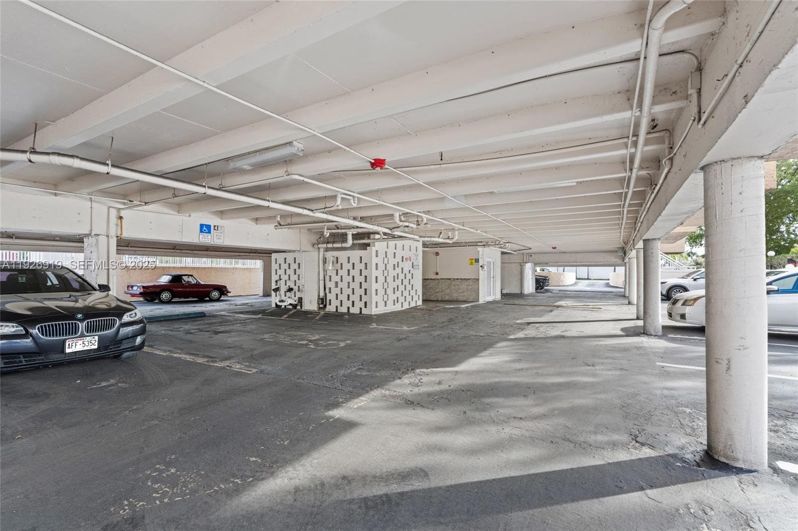 17051 NE 35th Ave # 301, North Miami Beach FL 33160 — 23
