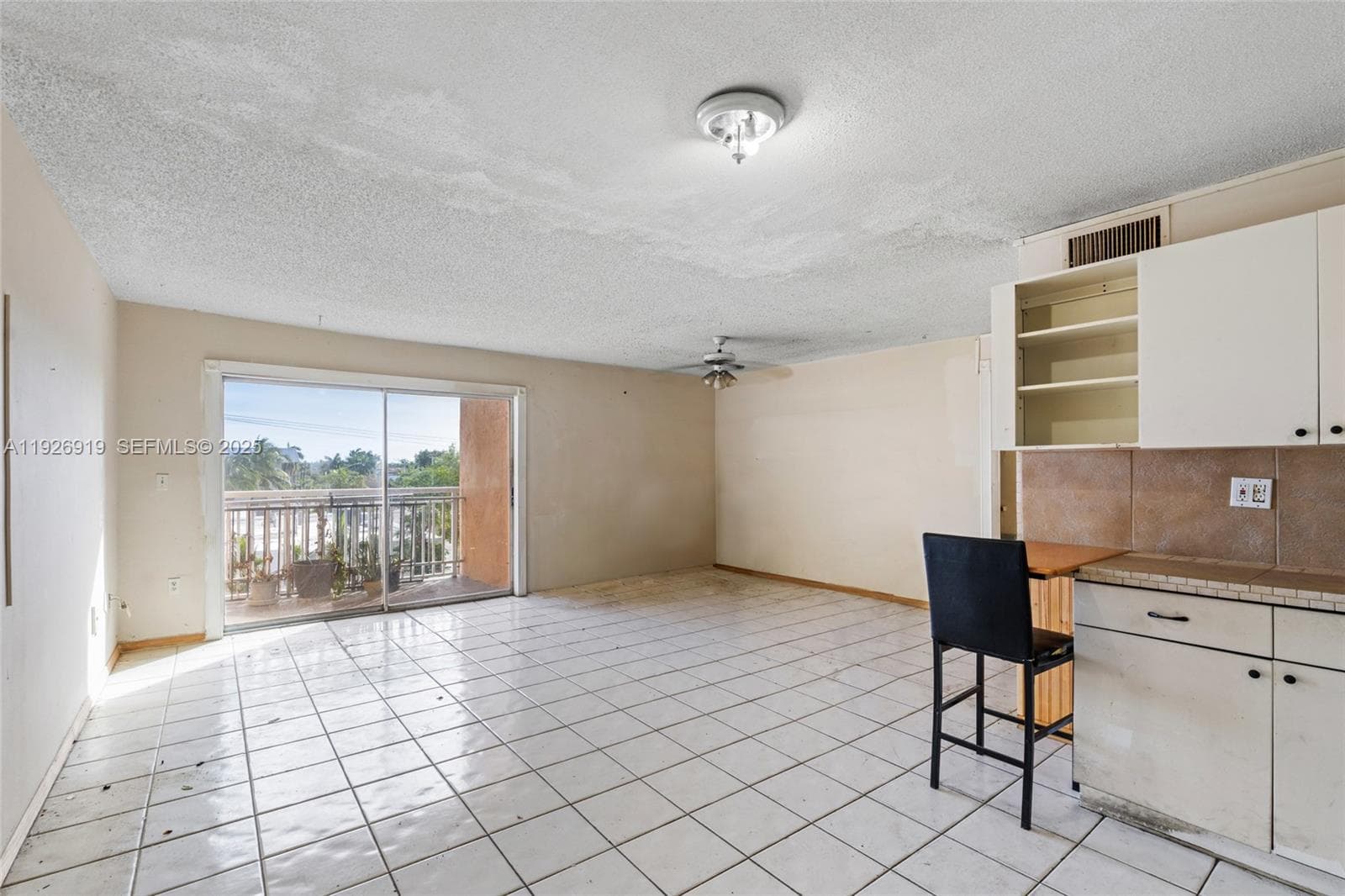 17051 NE 35th Ave # 301, North Miami Beach FL 33160 — 6