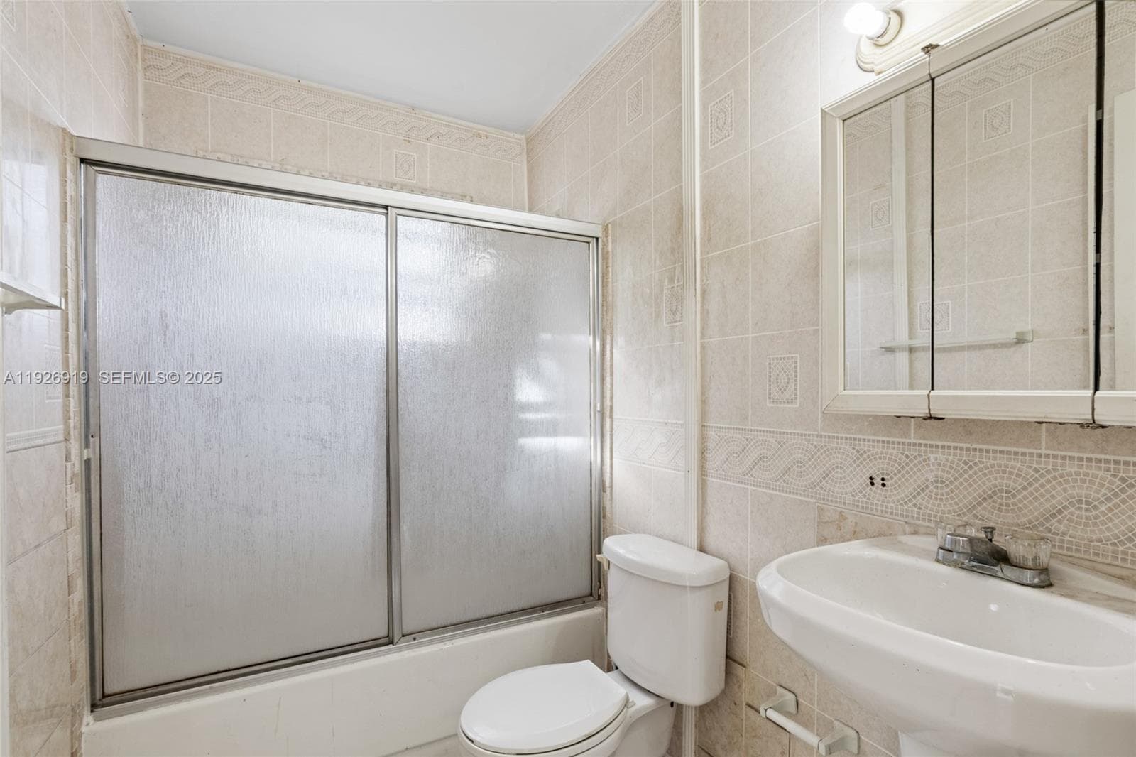 17051 NE 35th Ave # 301, North Miami Beach FL 33160 — 13