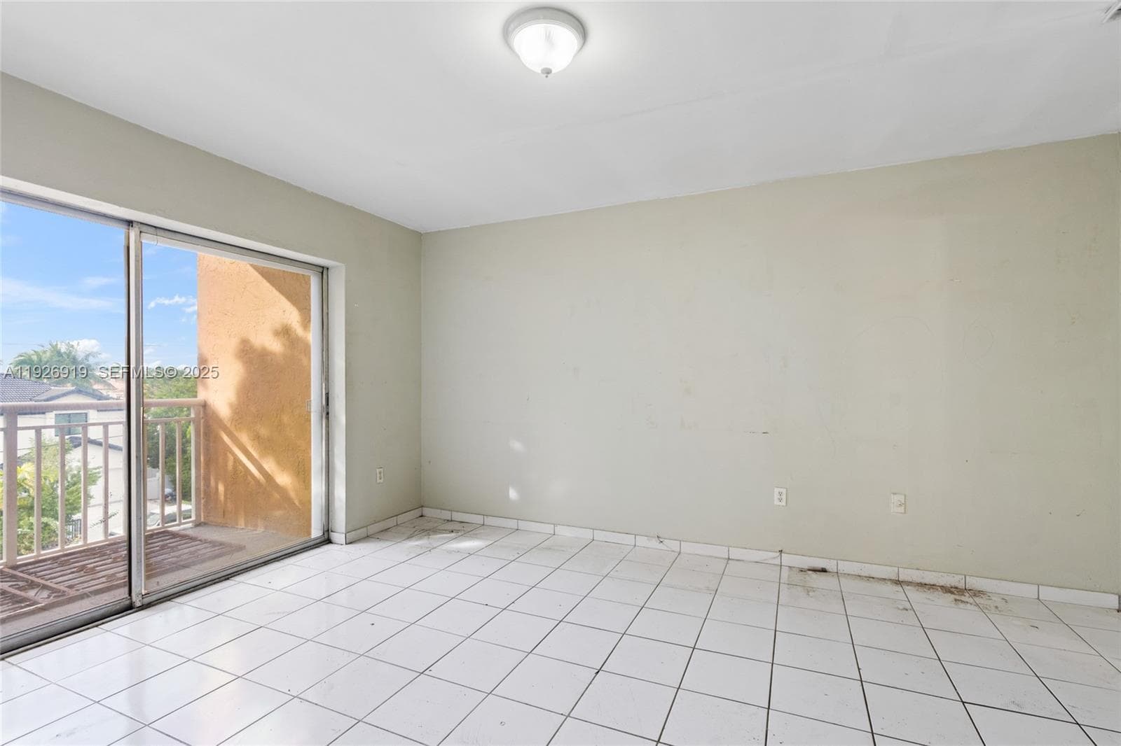 17051 NE 35th Ave # 301, North Miami Beach FL 33160 — 14