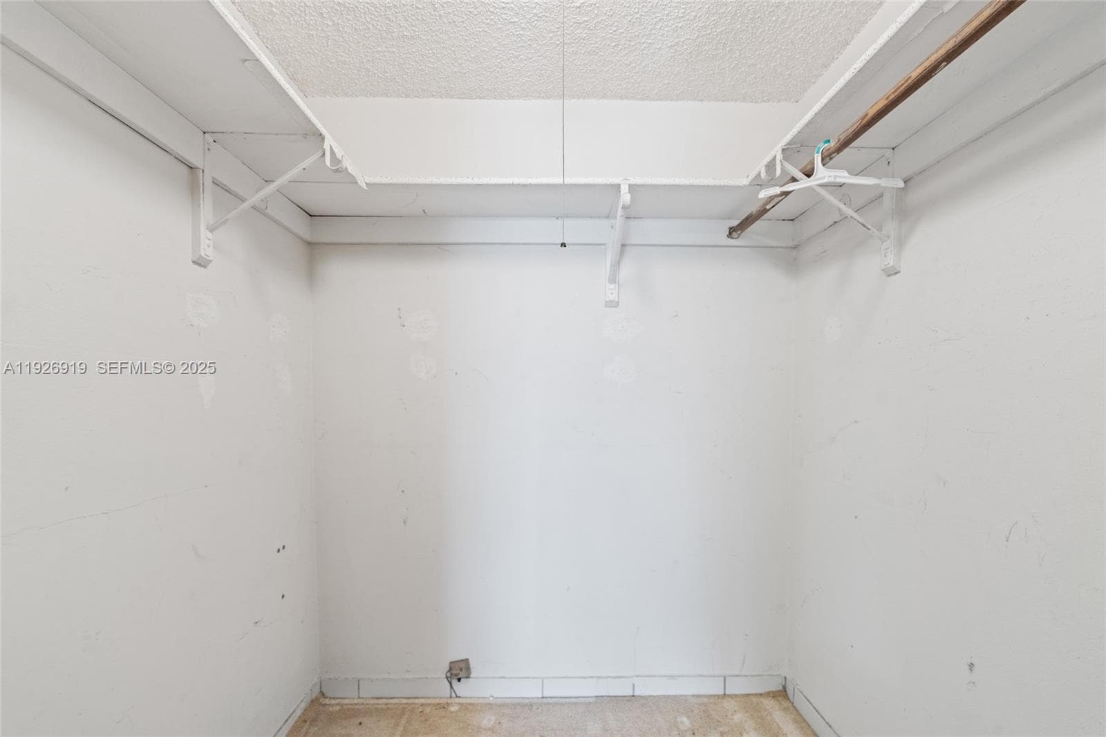 17051 NE 35th Ave # 301, North Miami Beach FL 33160 — 18