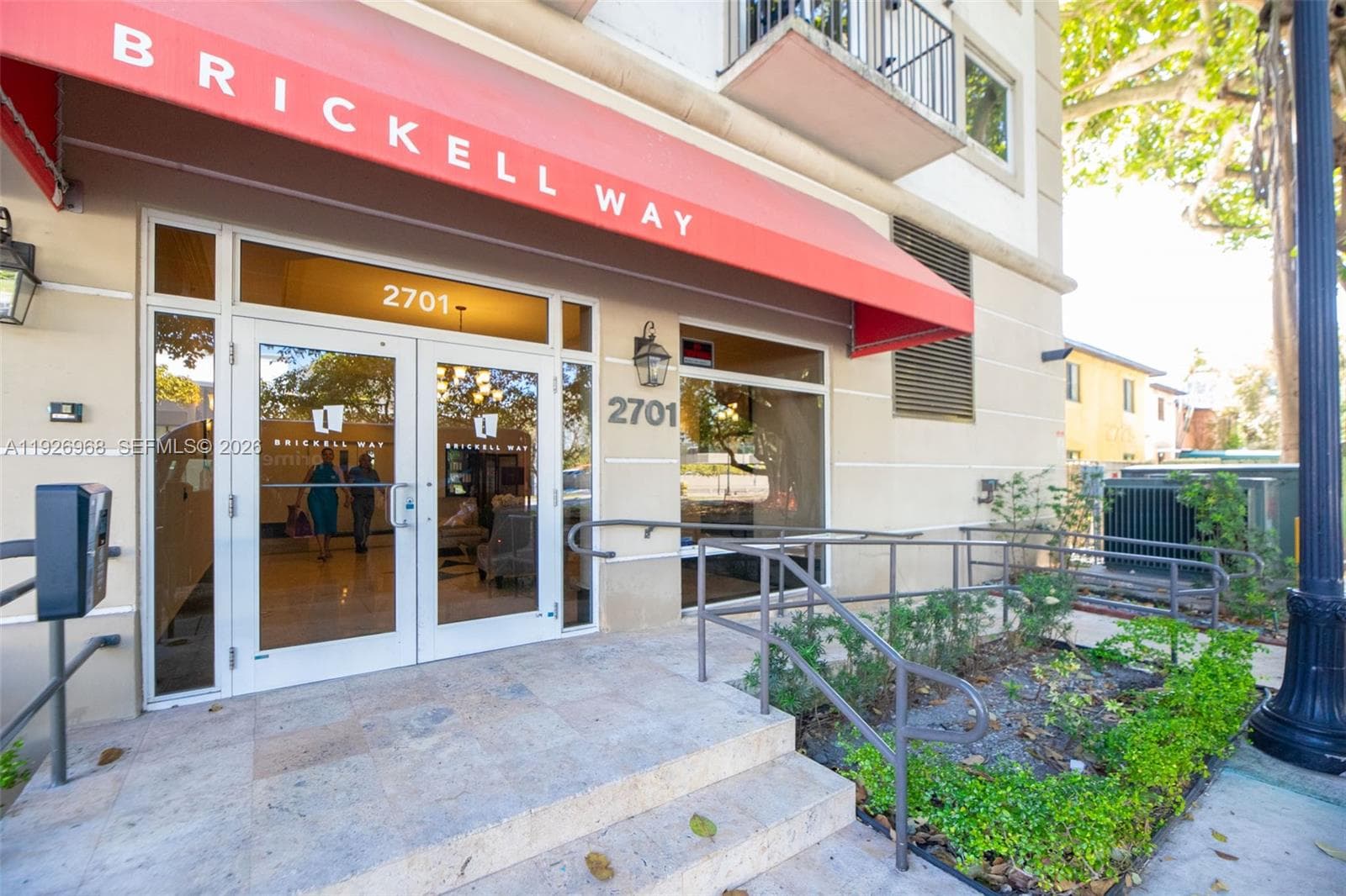 2701 SW 3rd Ave # 703, Miami FL 33129 — 23
