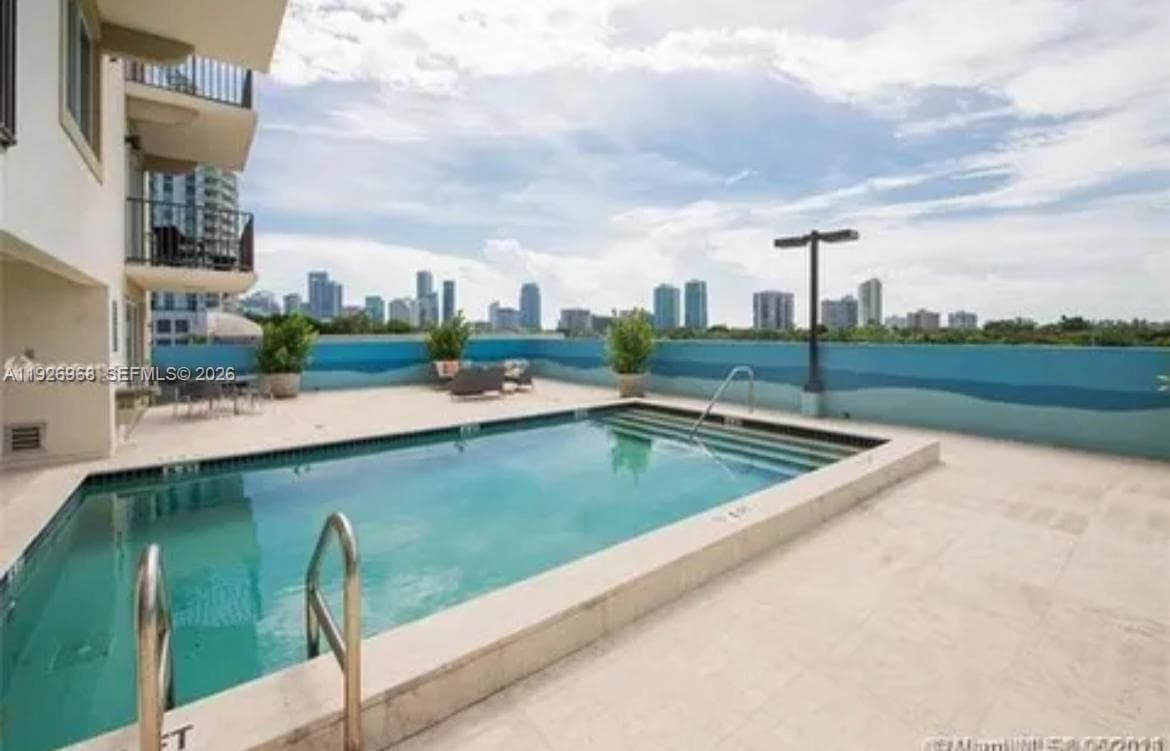 2701 SW 3rd Ave # 703, Miami FL 33129 — 19